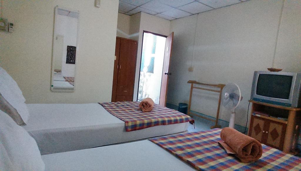 Good Dream Guesthouse Krabi town Esterno foto