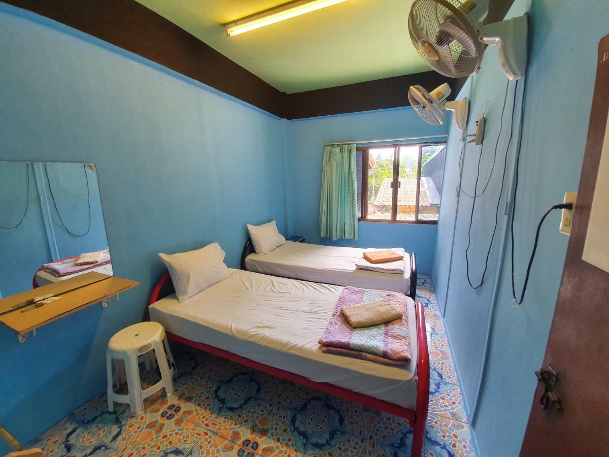 Good Dream Guesthouse Krabi town Esterno foto